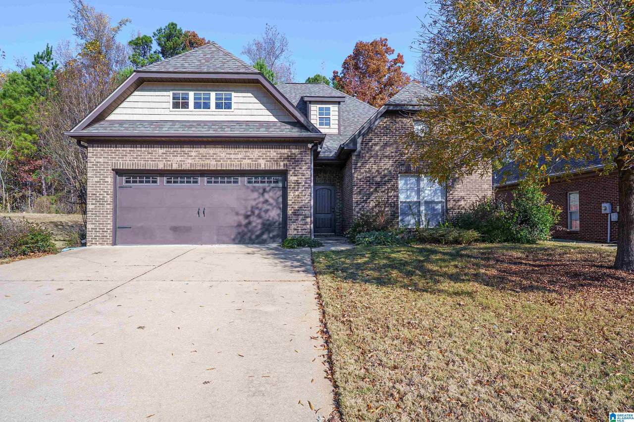 228 Kingston Circle - Photo 1