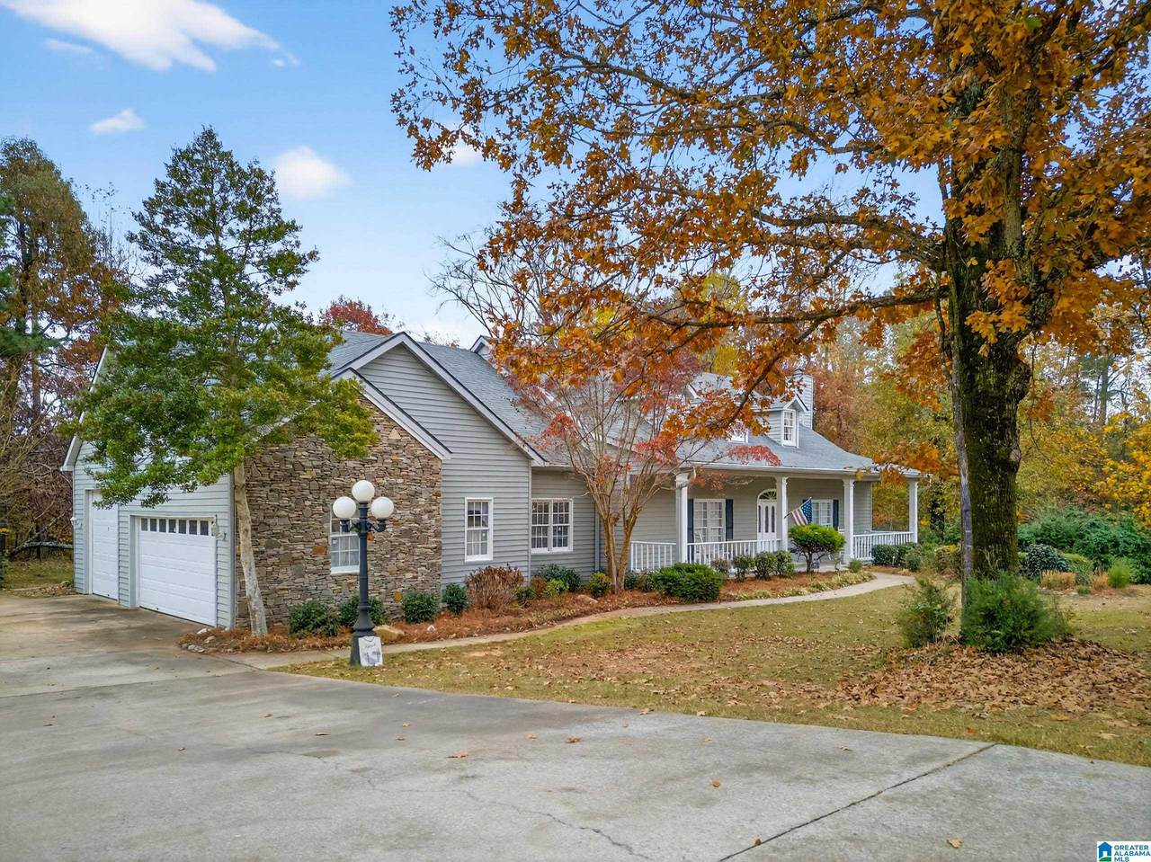 178 Huntington Trace - Photo 1