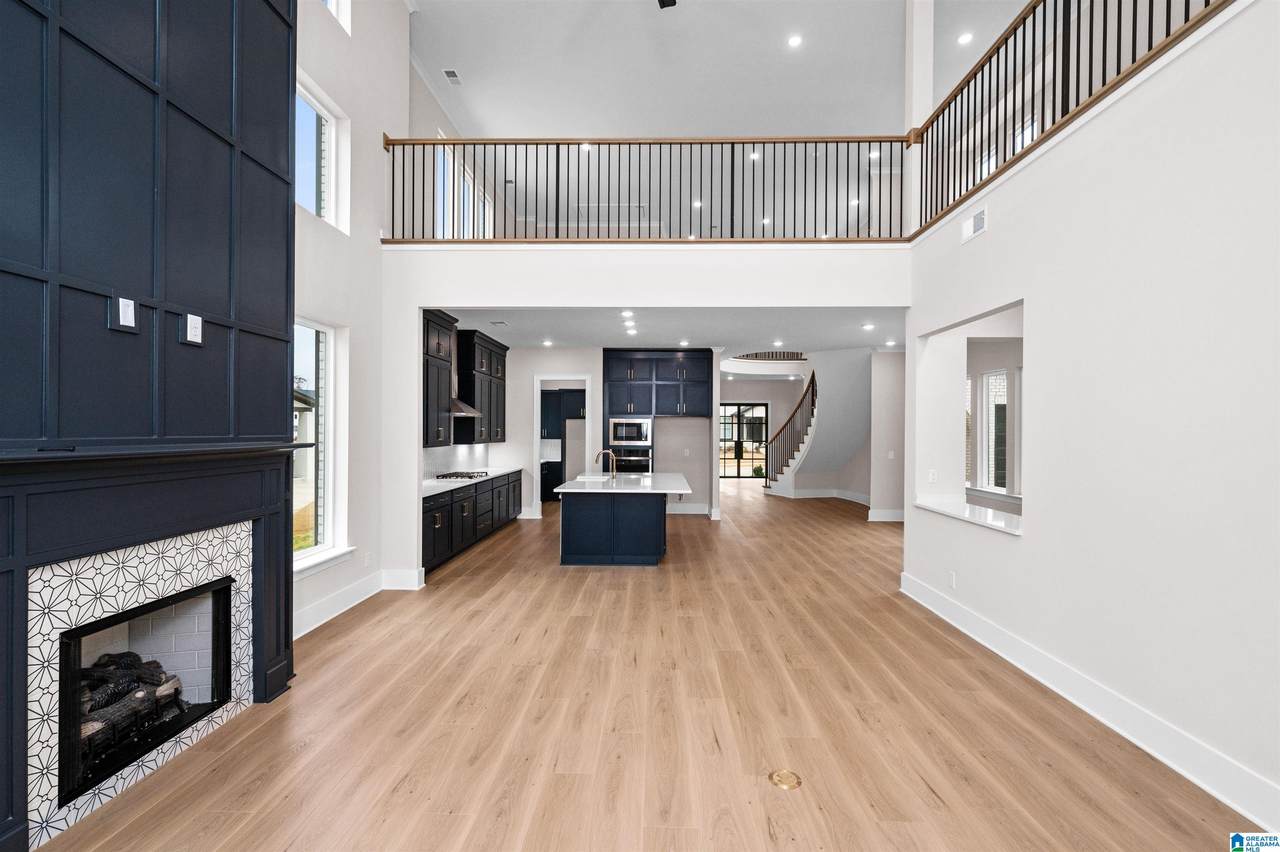 1748 Gable Way - Photo 1