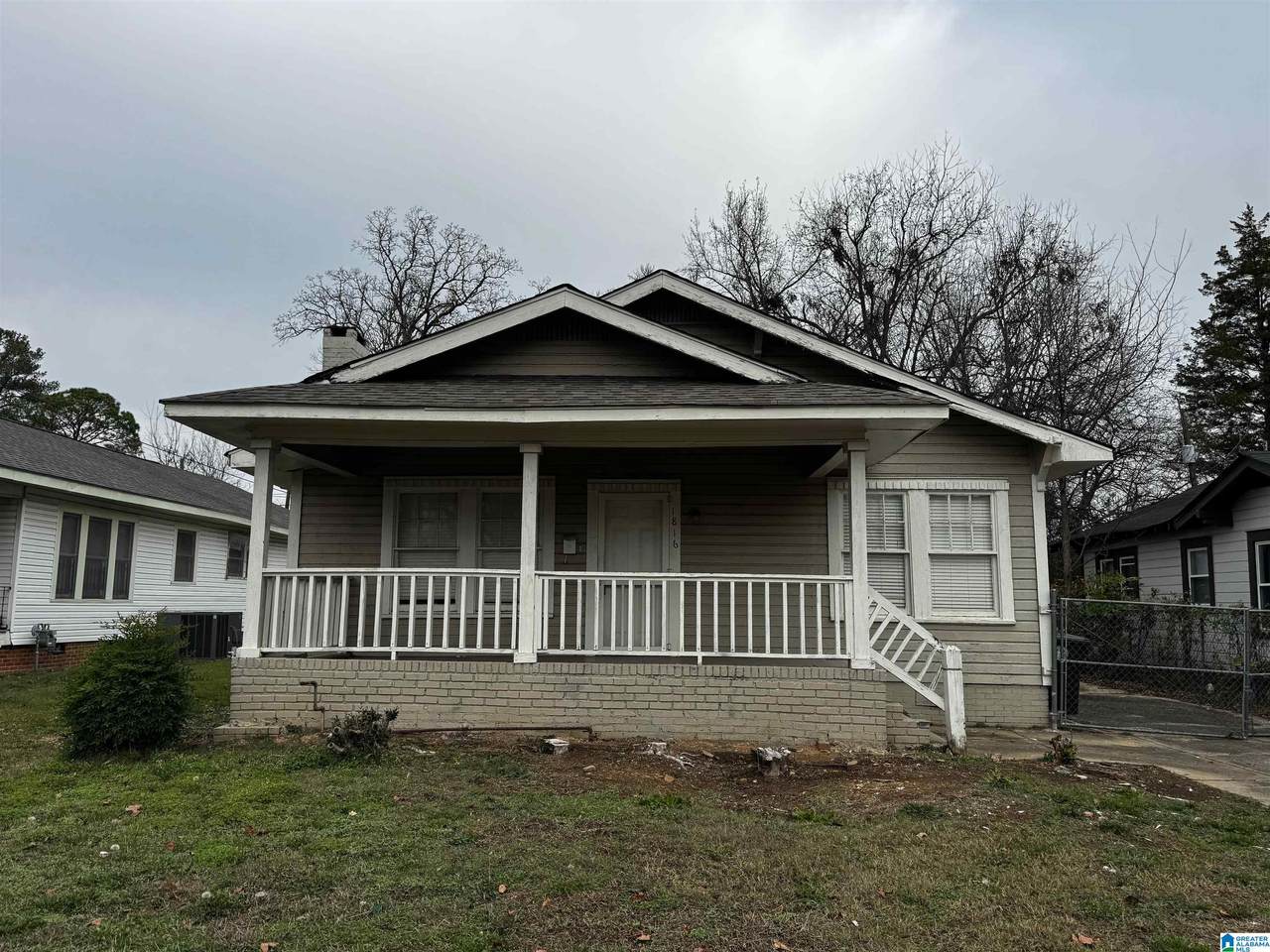 1816 Saint Charles Avenue - Photo 1