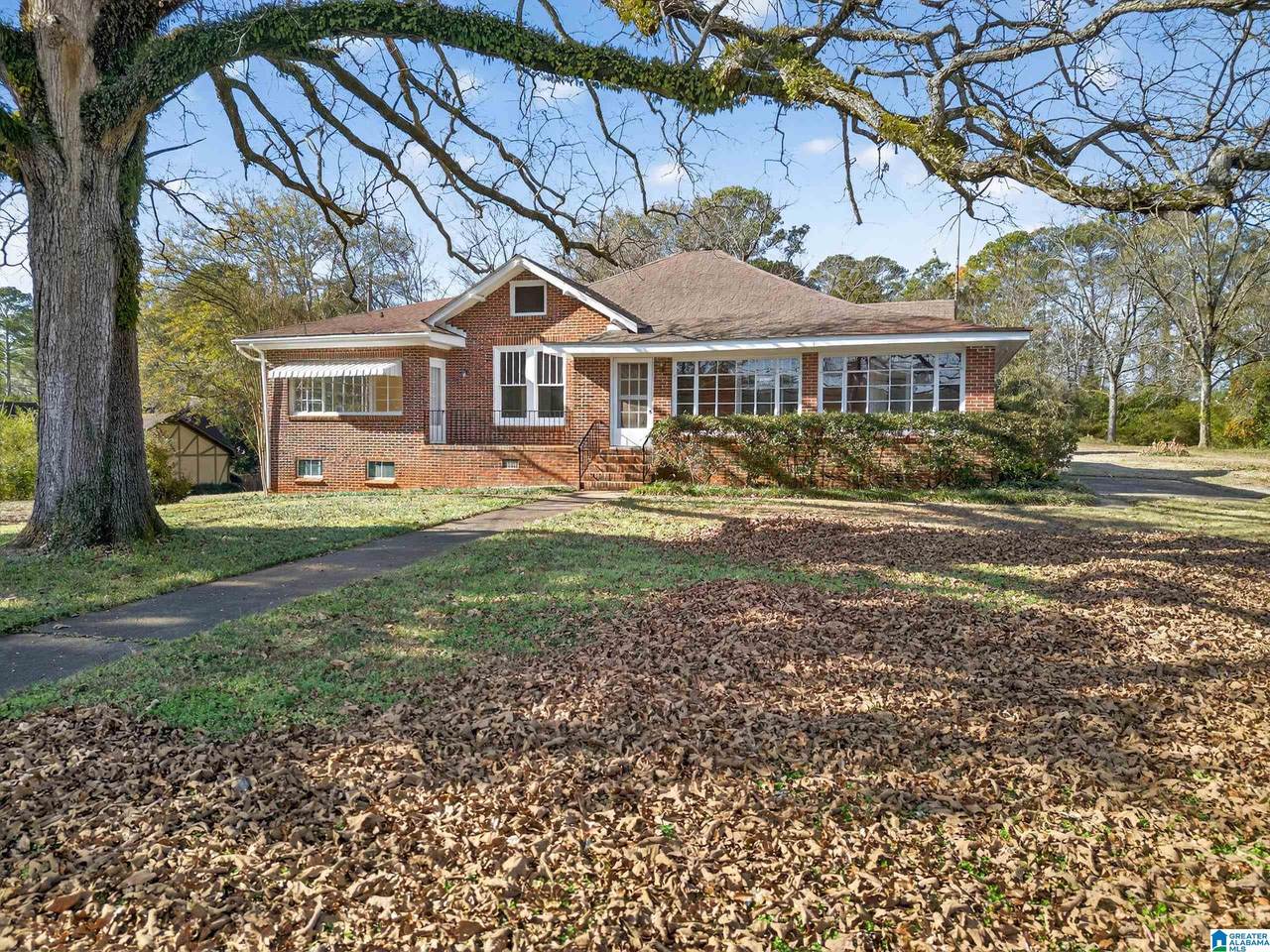 1007 East Street - Photo 1