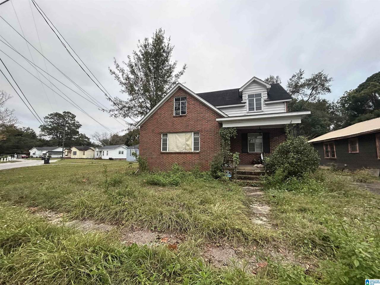 328 Glendale Street - Photo 1