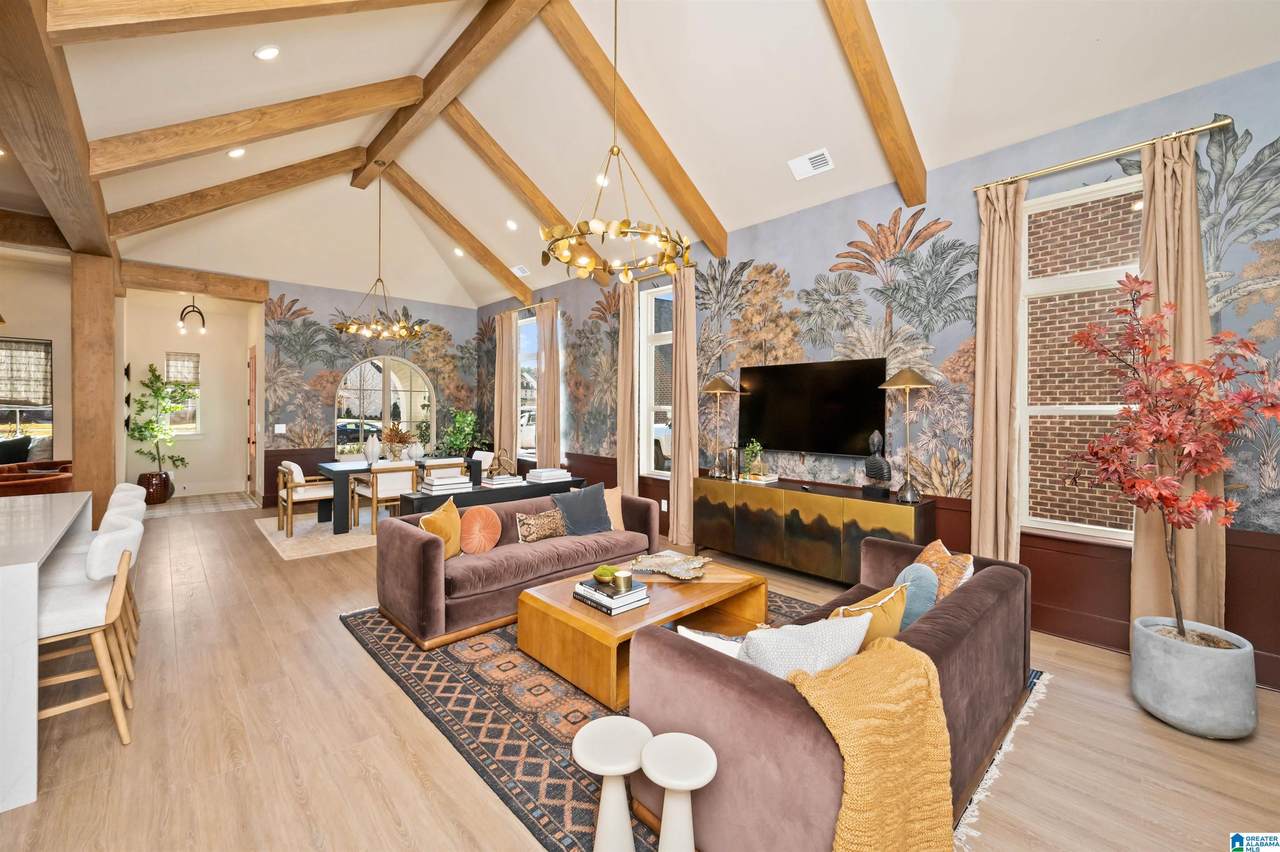 4537 Oakdell Road - Photo 1