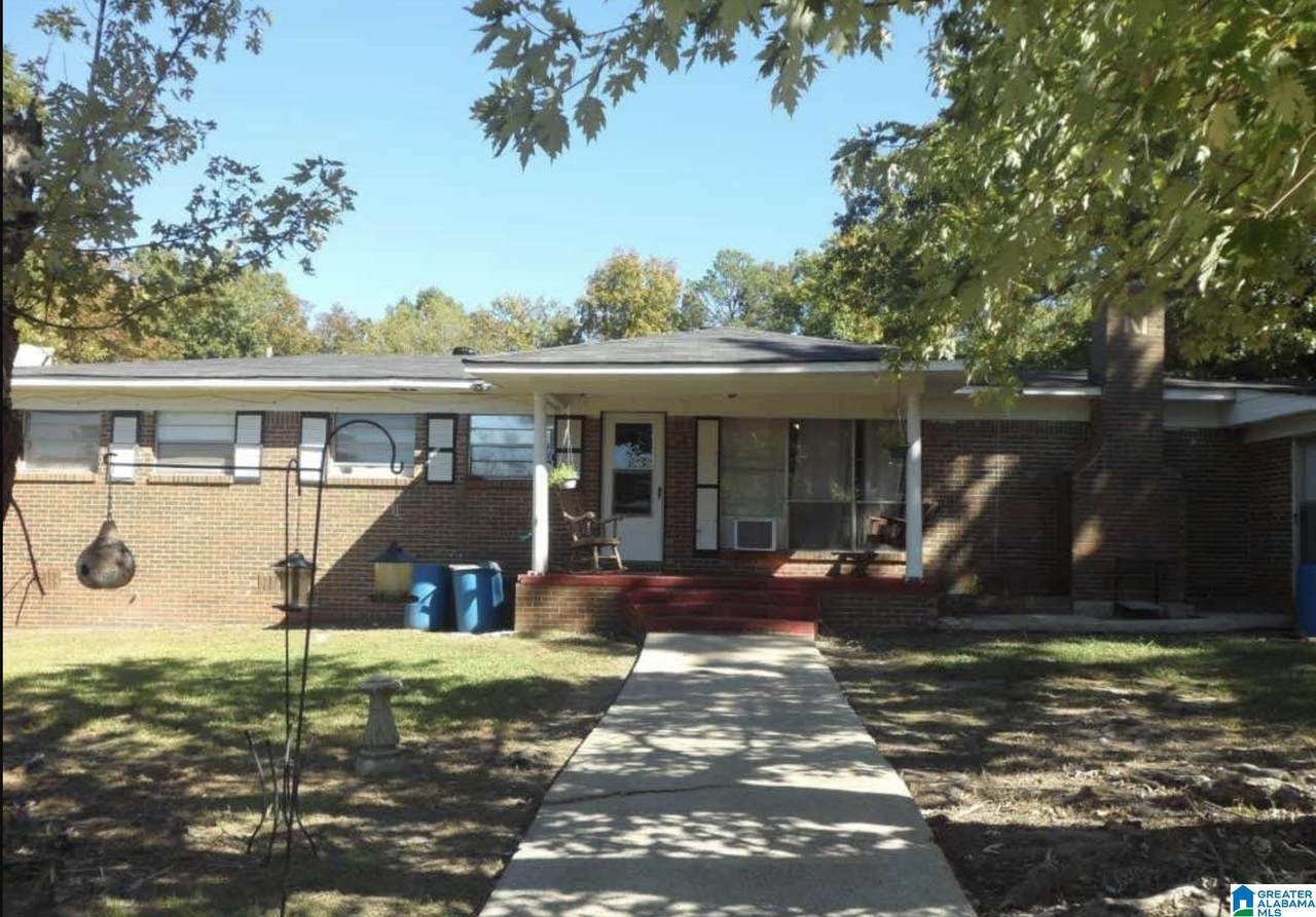 4729 Pitts Avenue - Photo 1