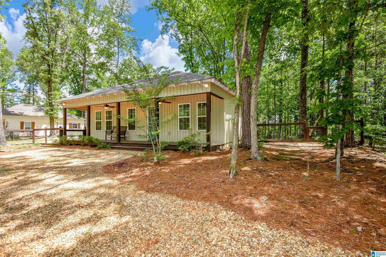 138 Cove Drive - Photo 1