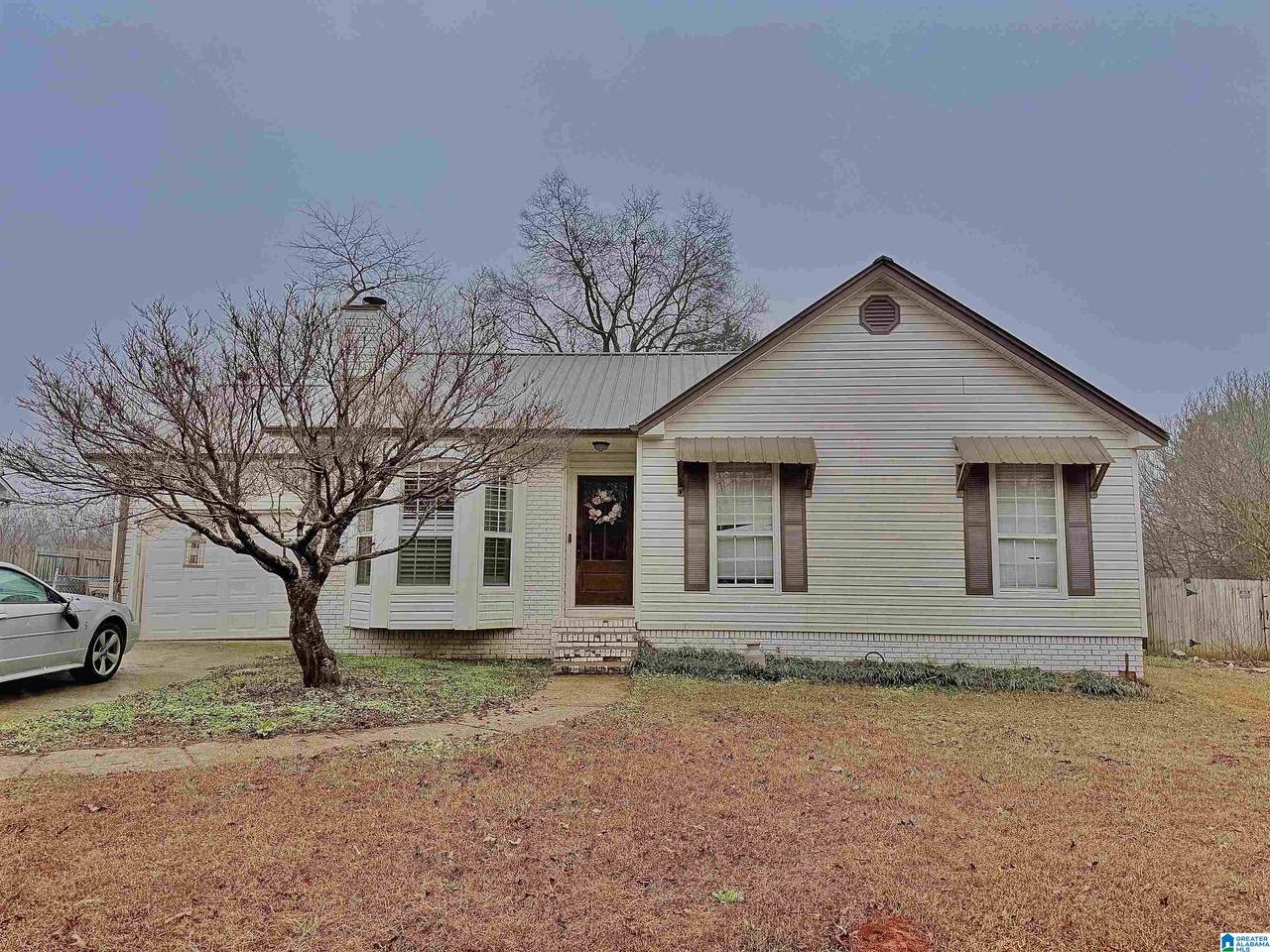 8425 Lanewood Circle - Photo 1