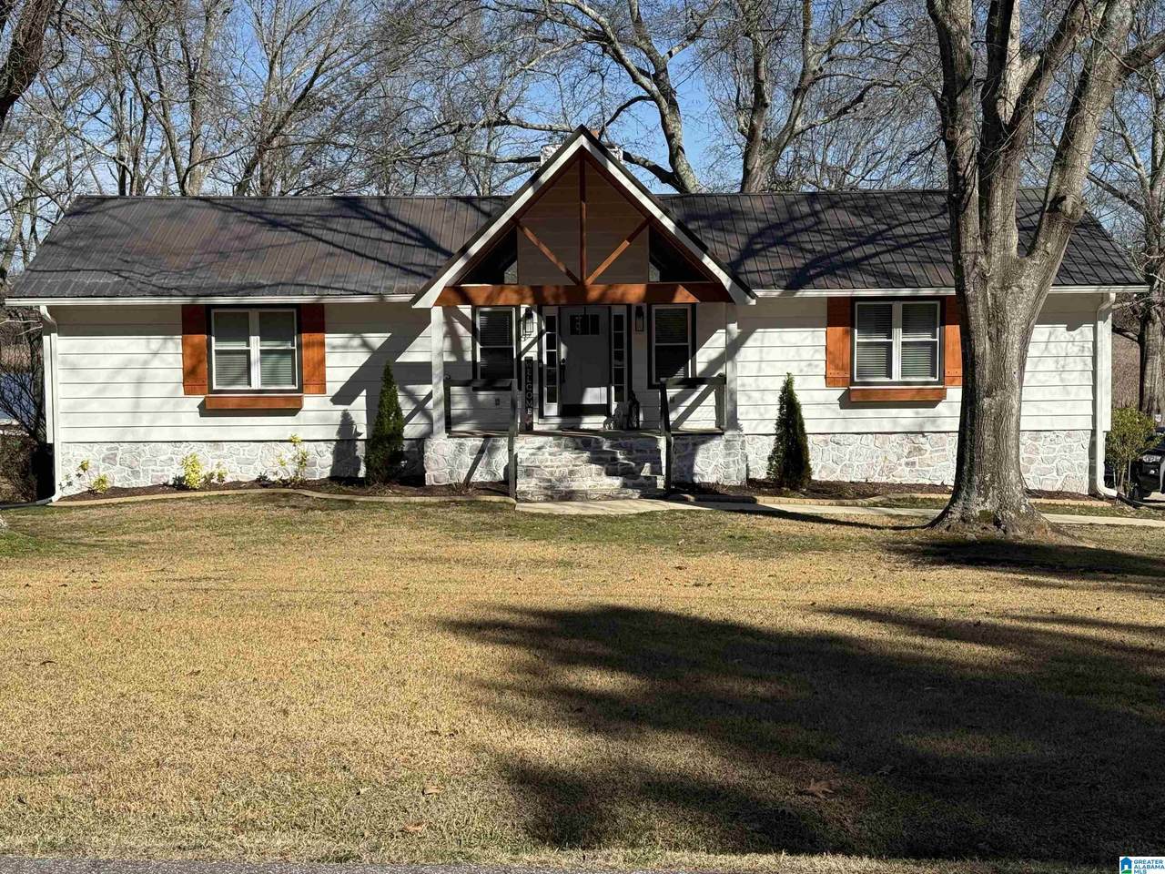 351 Canoe Creek Road - Photo 1