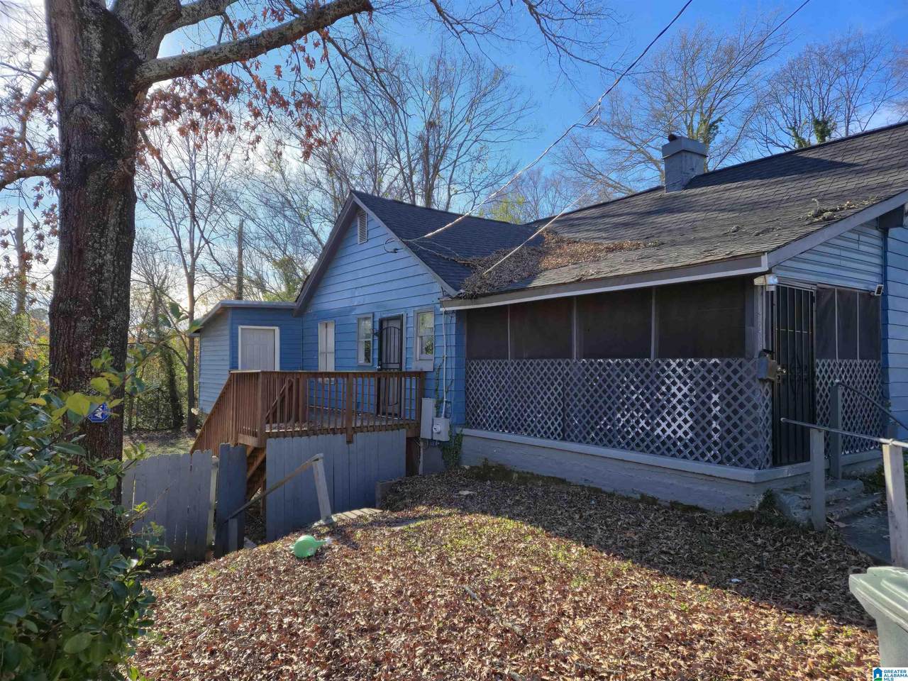 740 81ST PLACE - Photo 1