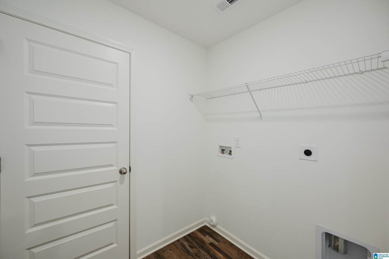 4219 Coal Creek Loop - Photo 1