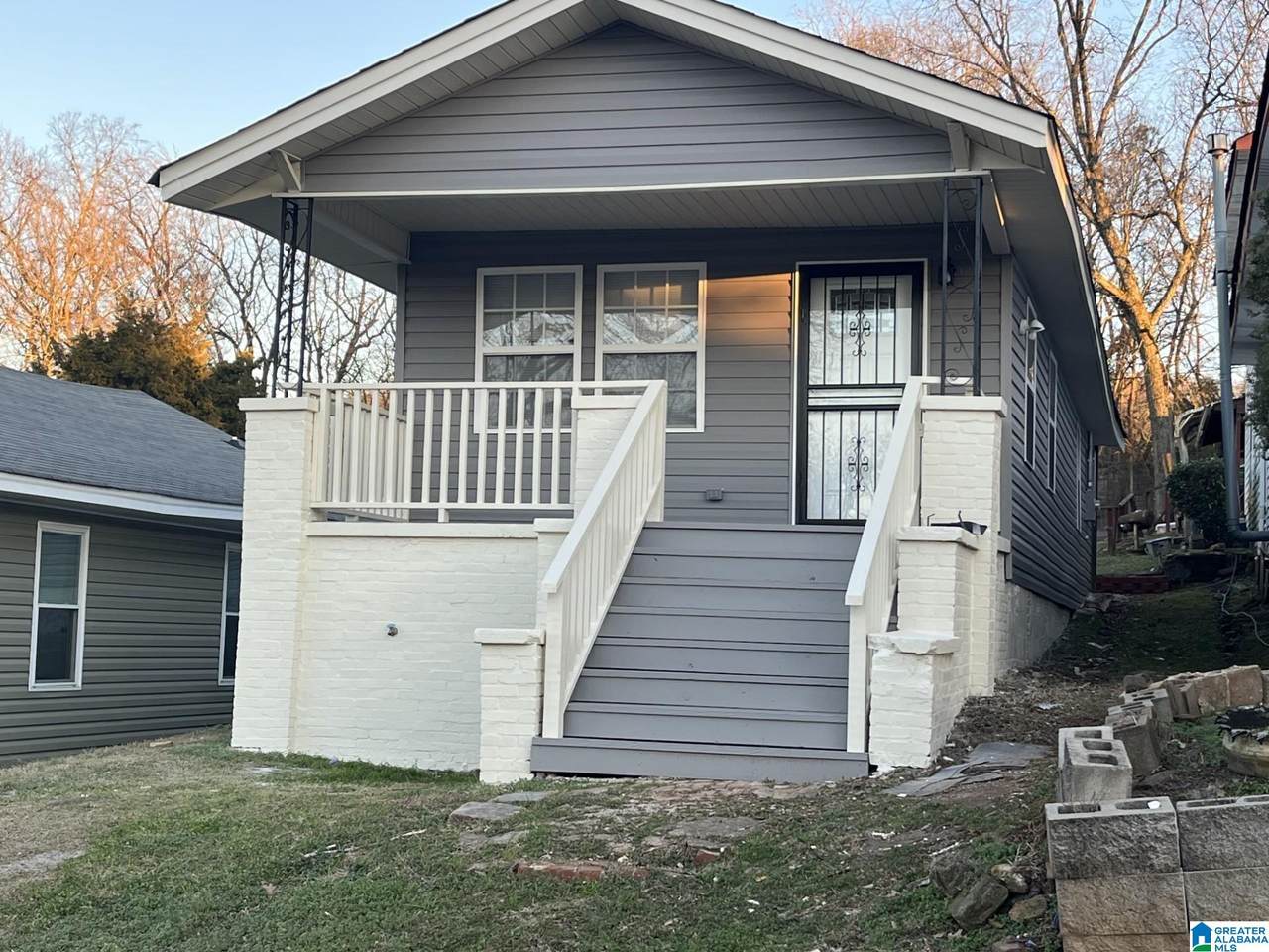 2615 Fairfax Avenue - Photo 1