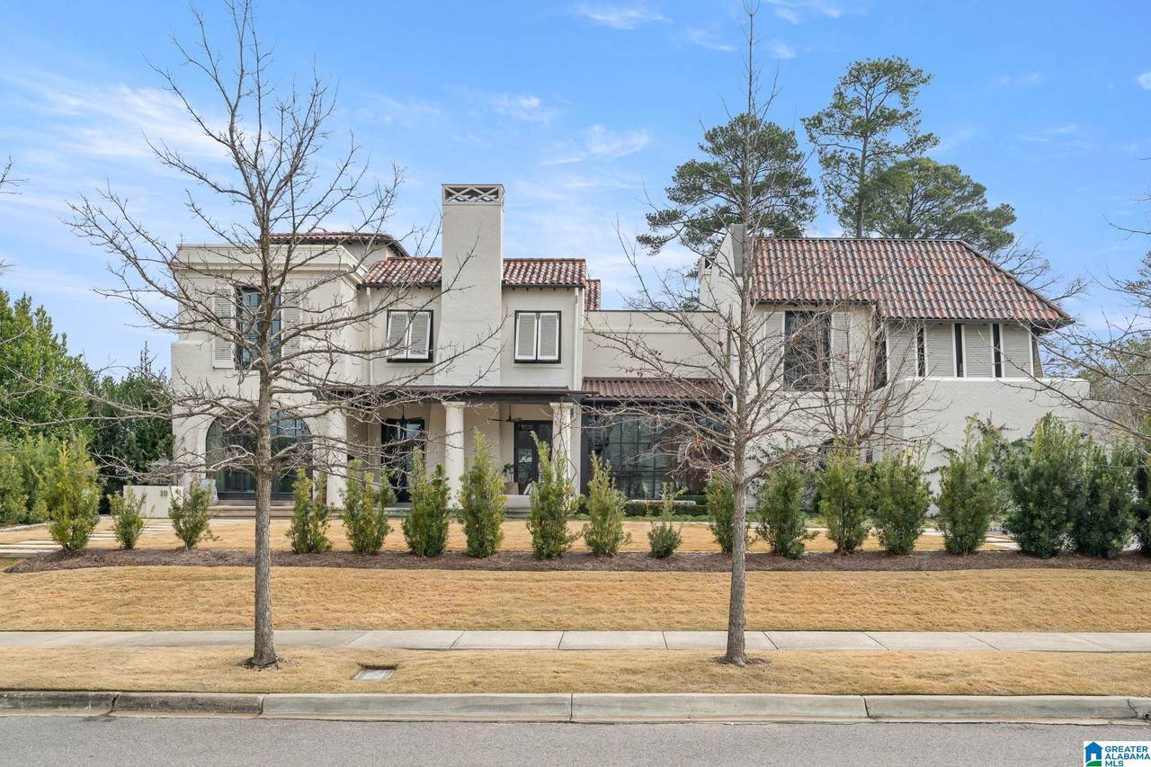 319 Gran Avenue - Photo 1