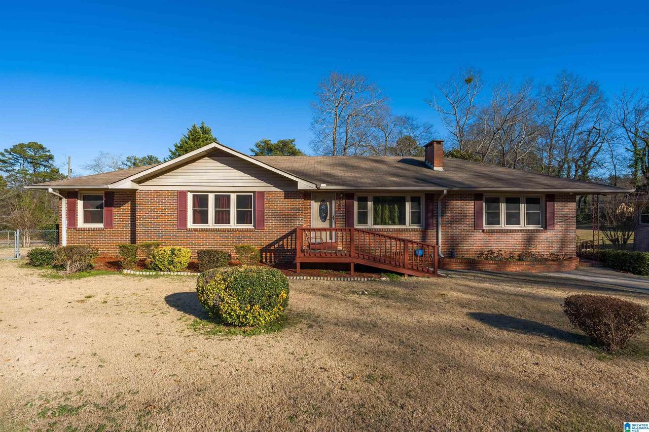 713 Elm Street - Photo 1