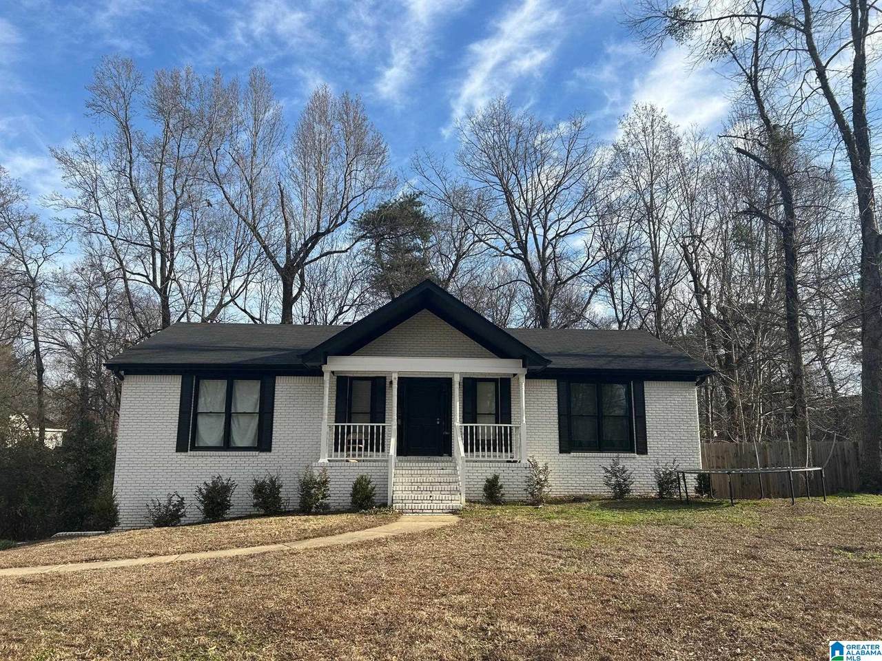 719 13TH AVENUE - Photo 1