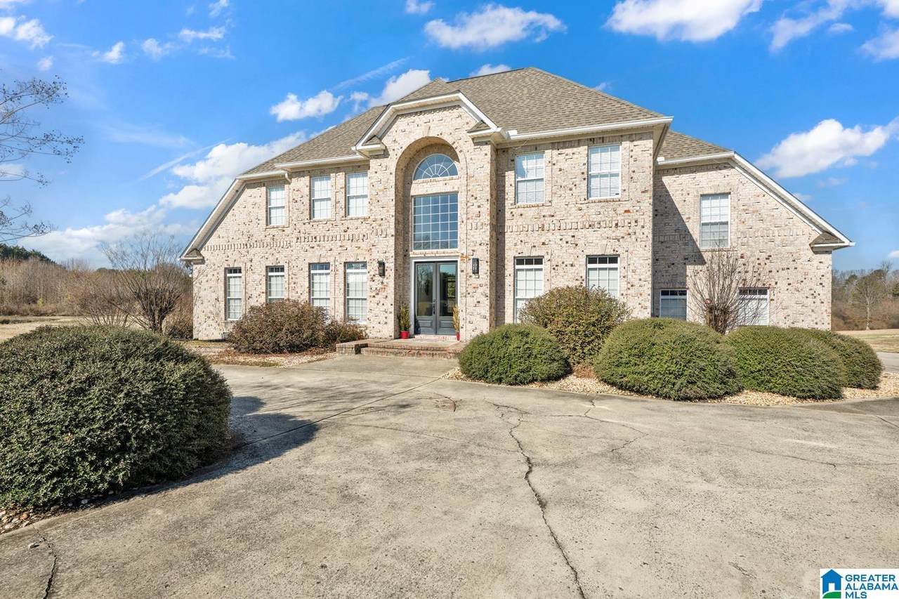 76 Derrick Circle - Photo 1