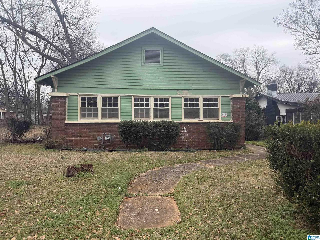 1661 Alemeda Avenue - Photo 1