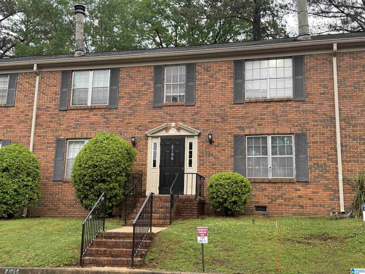 2106 Montreat Drive - Photo 1