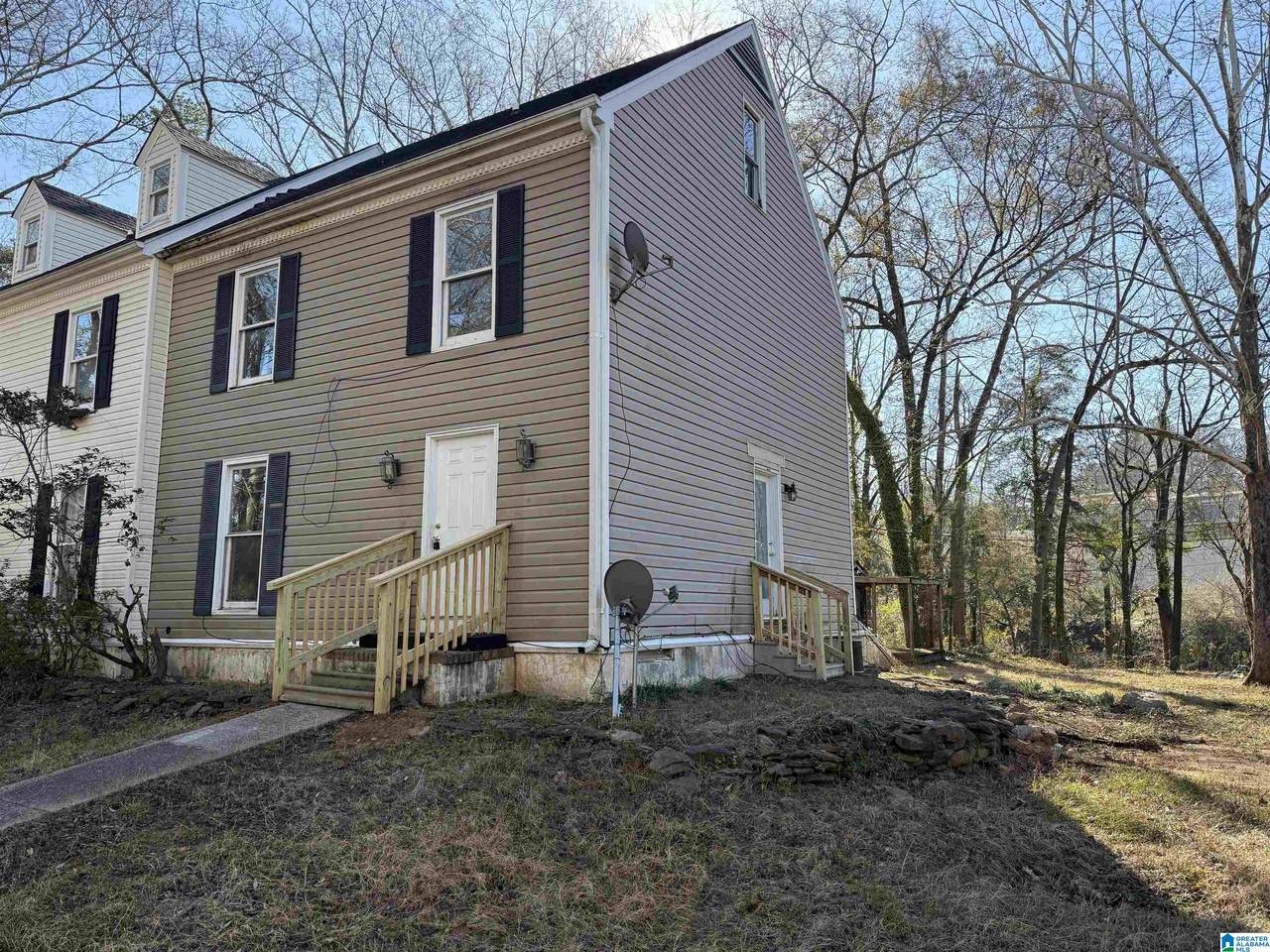245 Walden Court - Photo 1