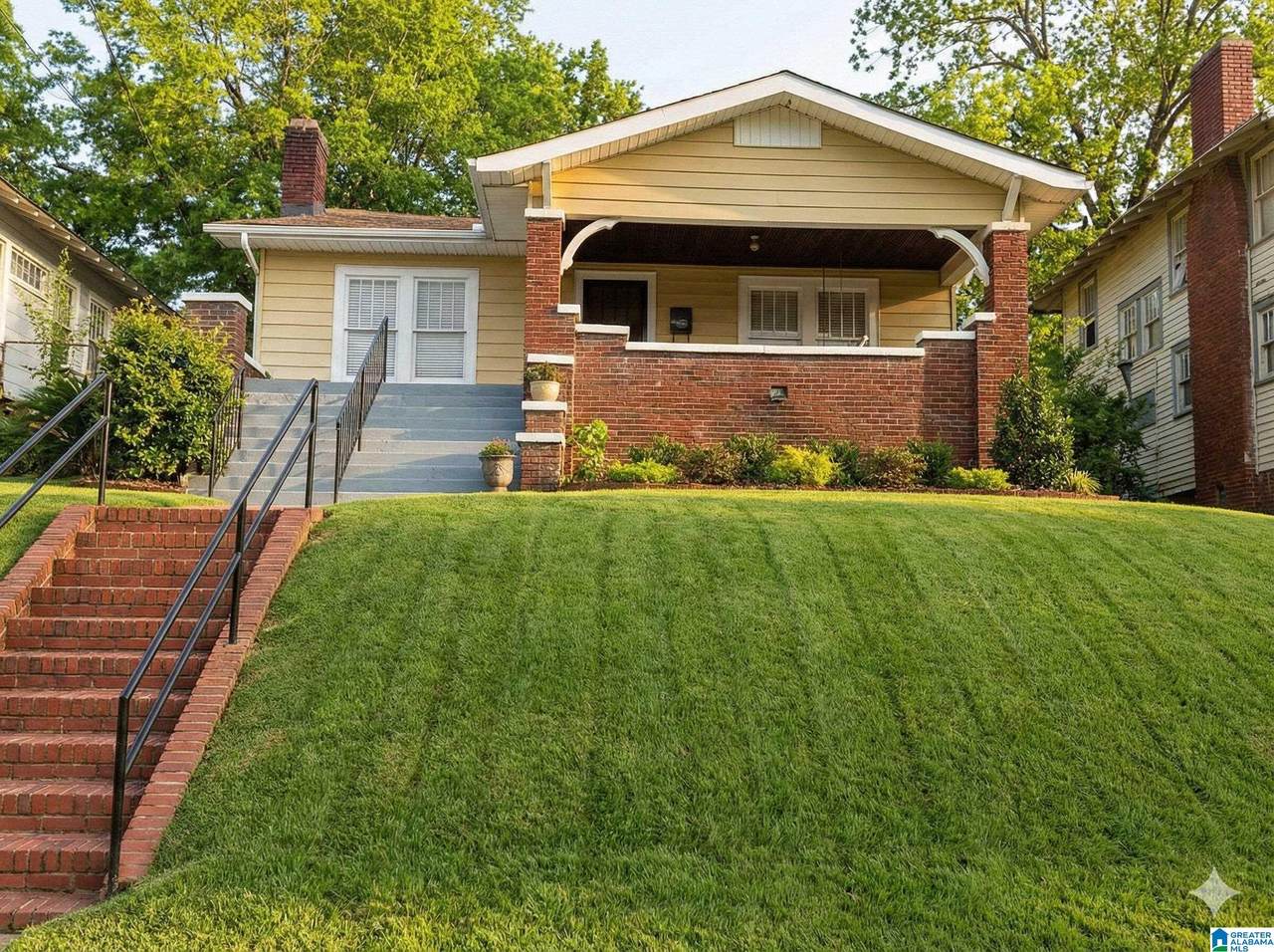 1114 7TH AVENUE - Photo 1