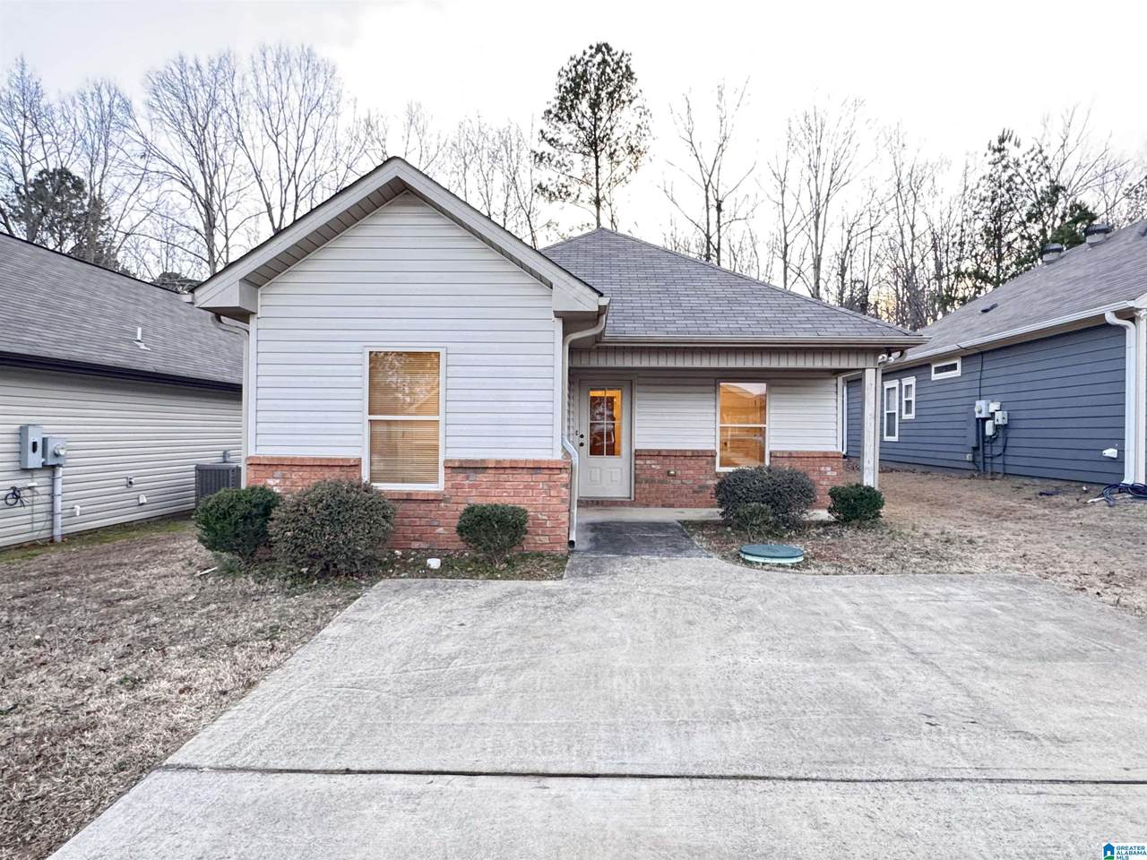 572 Kincaid Cove Lane - Photo 1