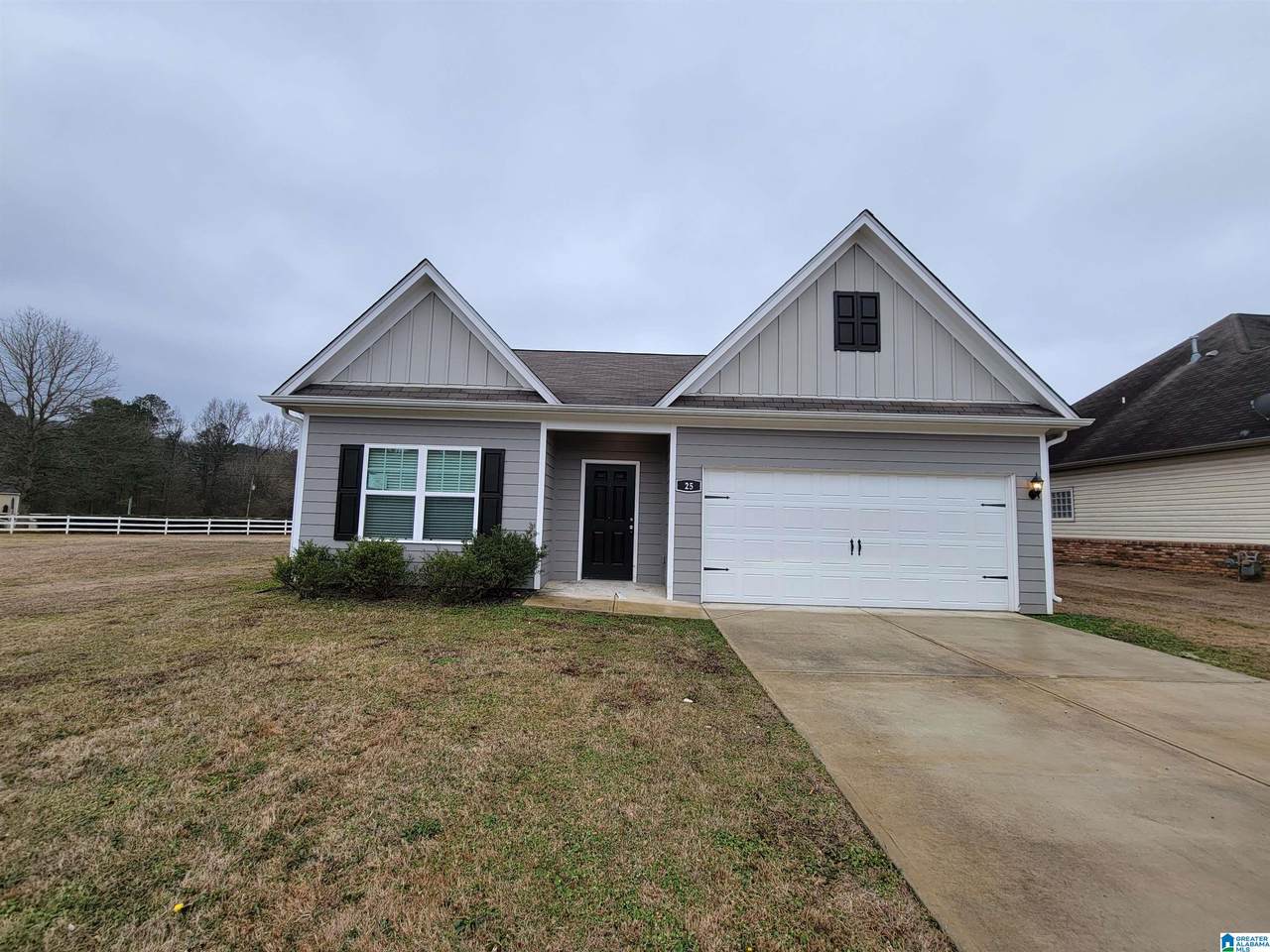 25 Smith Glen Drive - Photo 1