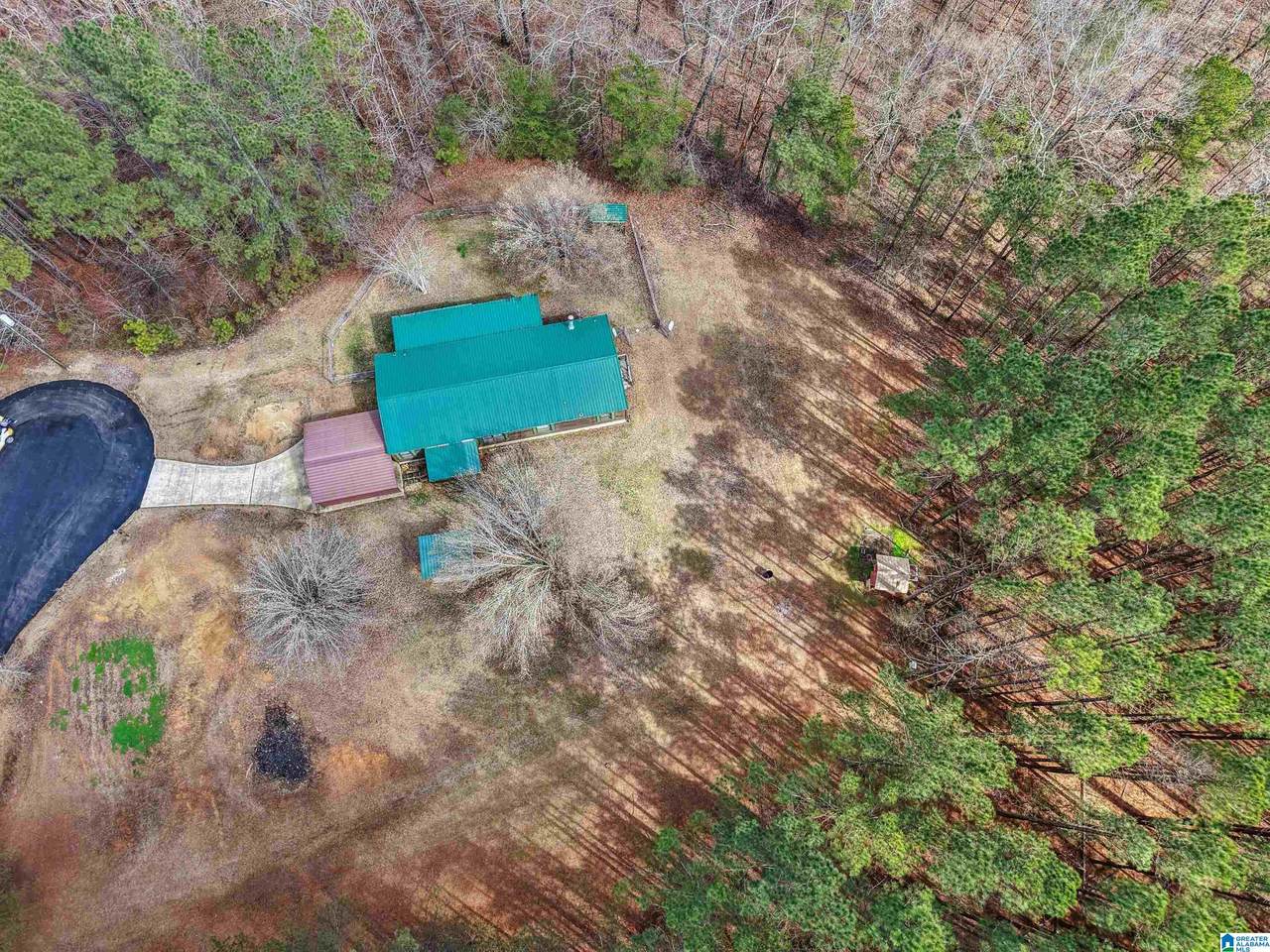 100 Brookwood Court - Photo 1
