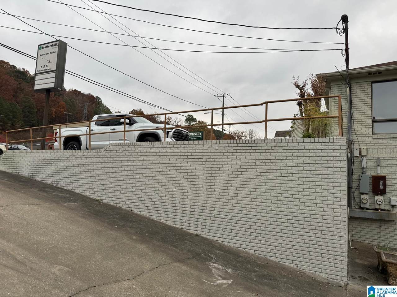 223 1ST STREET - Photo 1