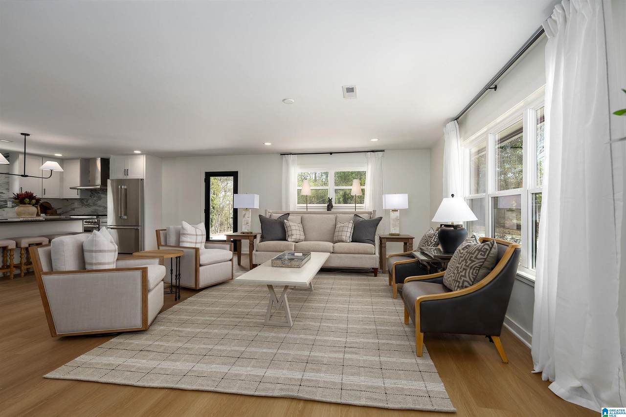 https://bt-photos.global.ssl.fastly.net/birmingham/1280_boomver_1_21445214-2.jpg