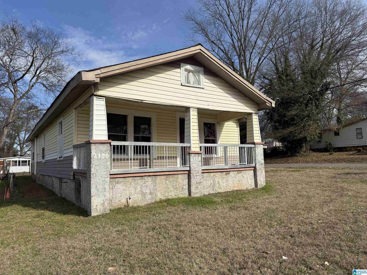 2100 Dawson Avenue - Photo 1