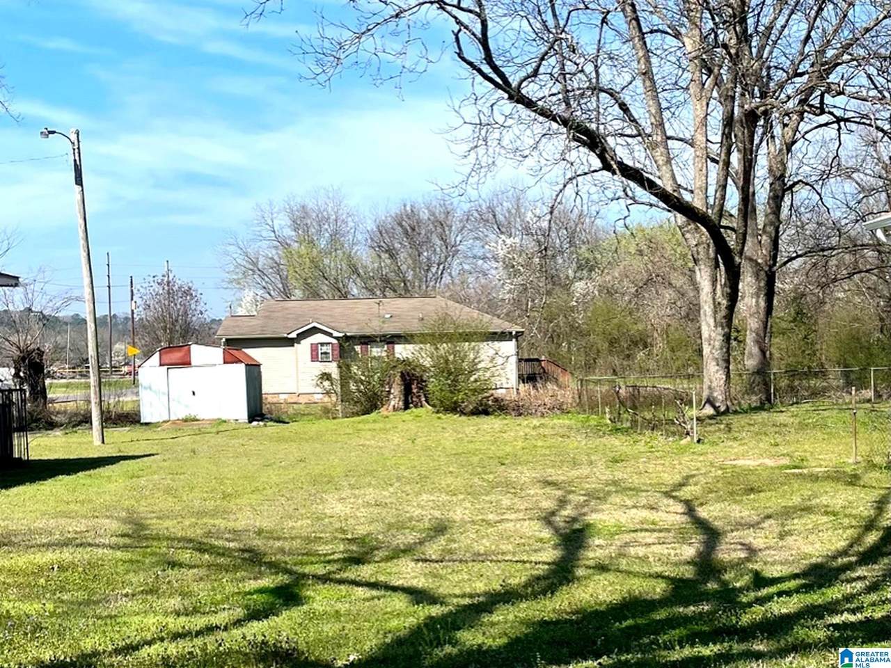704 Hall Avenue - Photo 1