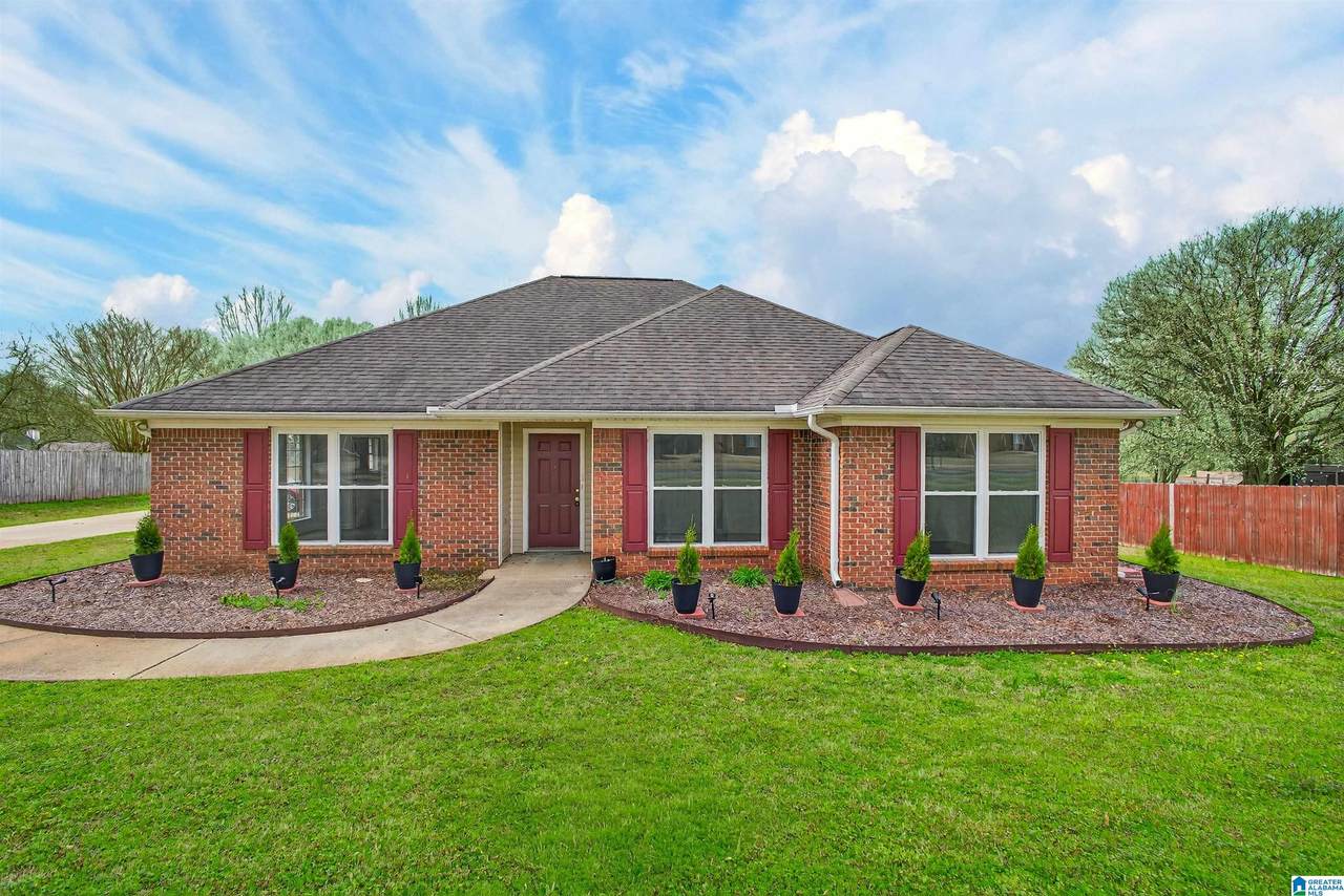 154 Silverstone Lane - Photo 1