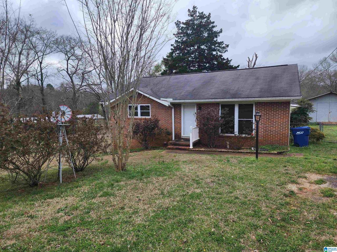 109 Clairmont Drive - Photo 1