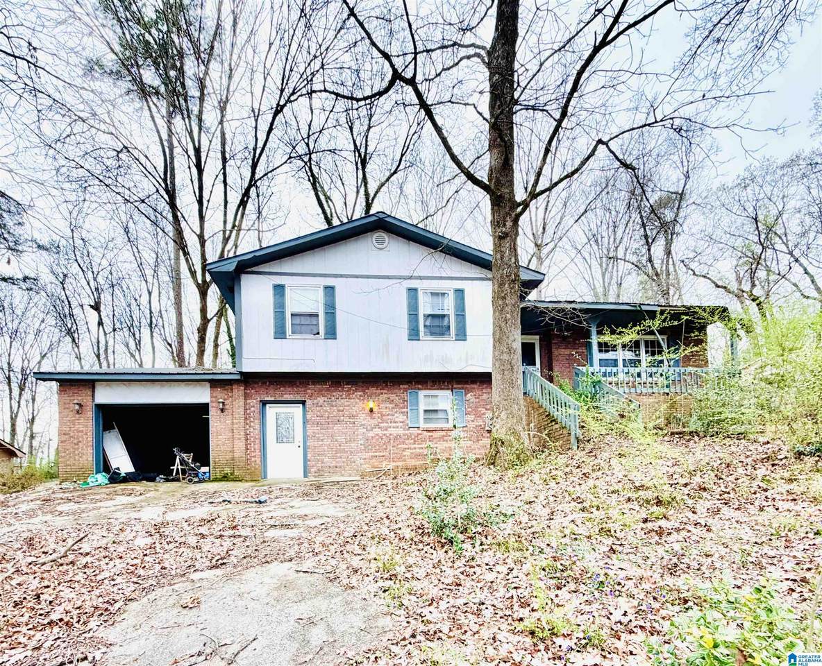 710 Loy Street - Photo 1
