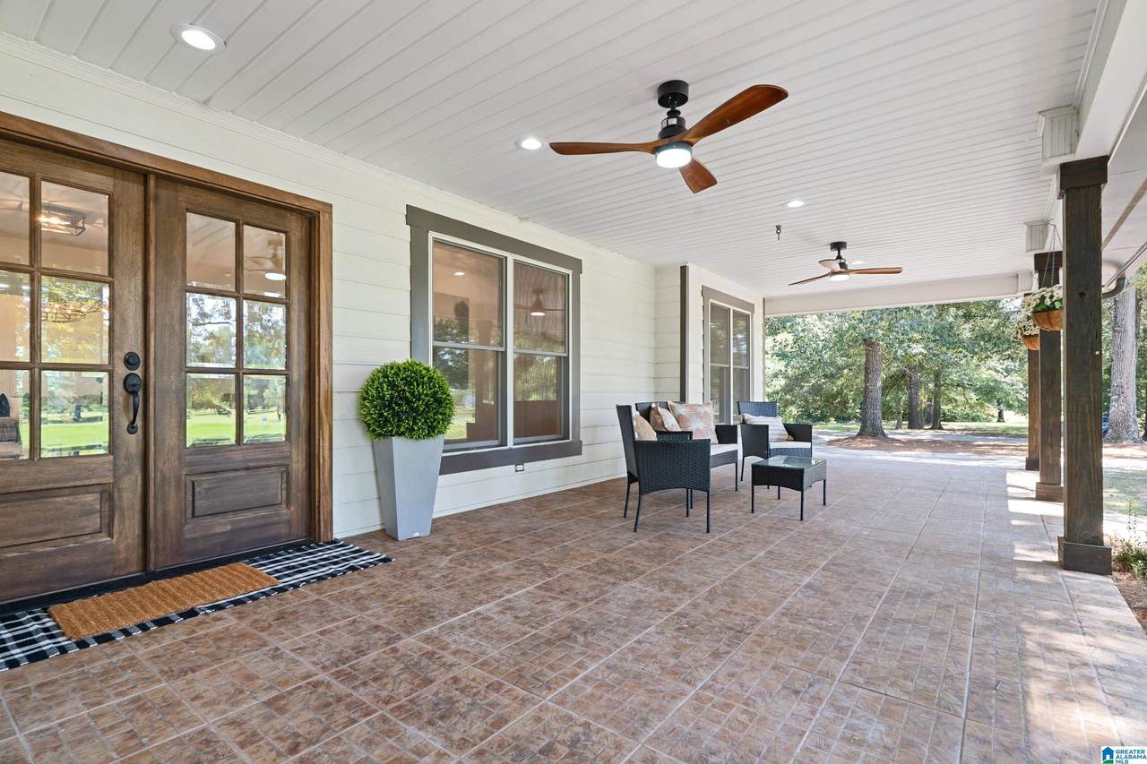 270 Houston Drive - Photo 1