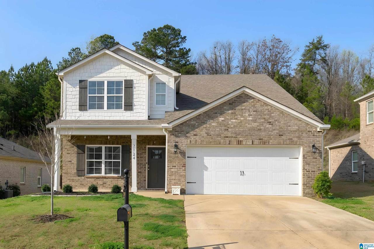 7124 Pine Mountain Circle - Photo 1