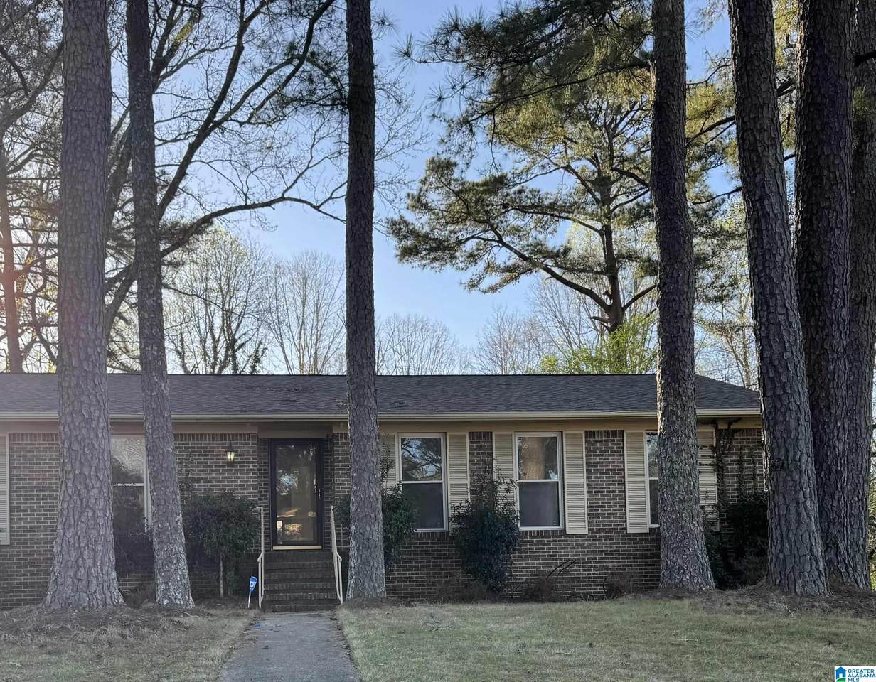 410 Holly Drive - Photo 1