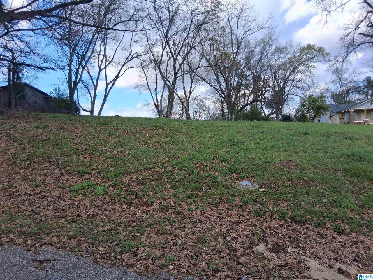 2336 42ND AVENUE - Photo 1