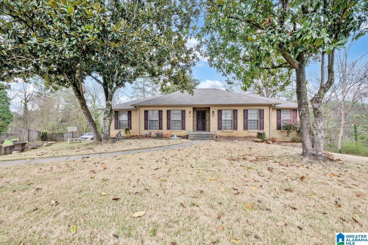 608 18TH AVENUE - Photo 1