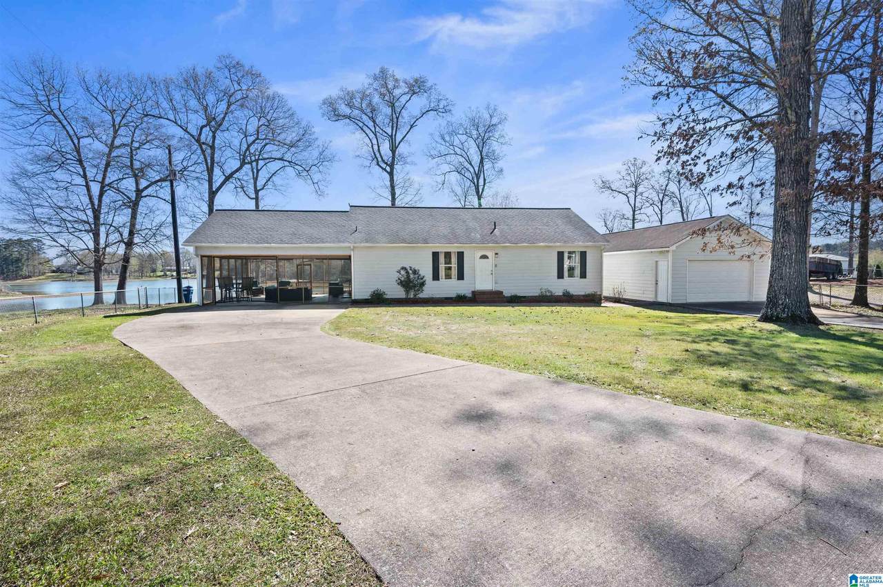 1400 Blackberry Street - Photo 1