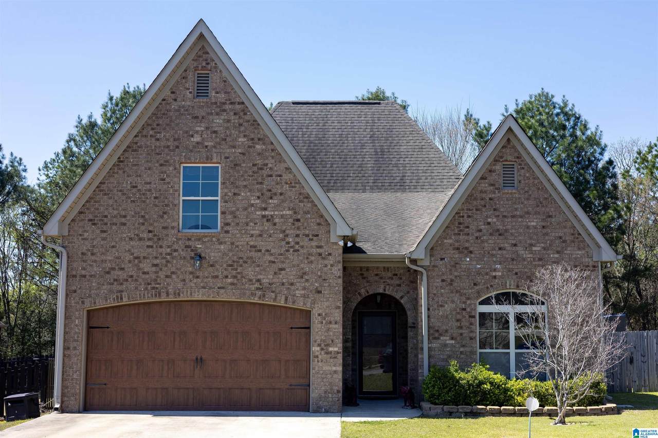 2067 Kerry Circle - Photo 1