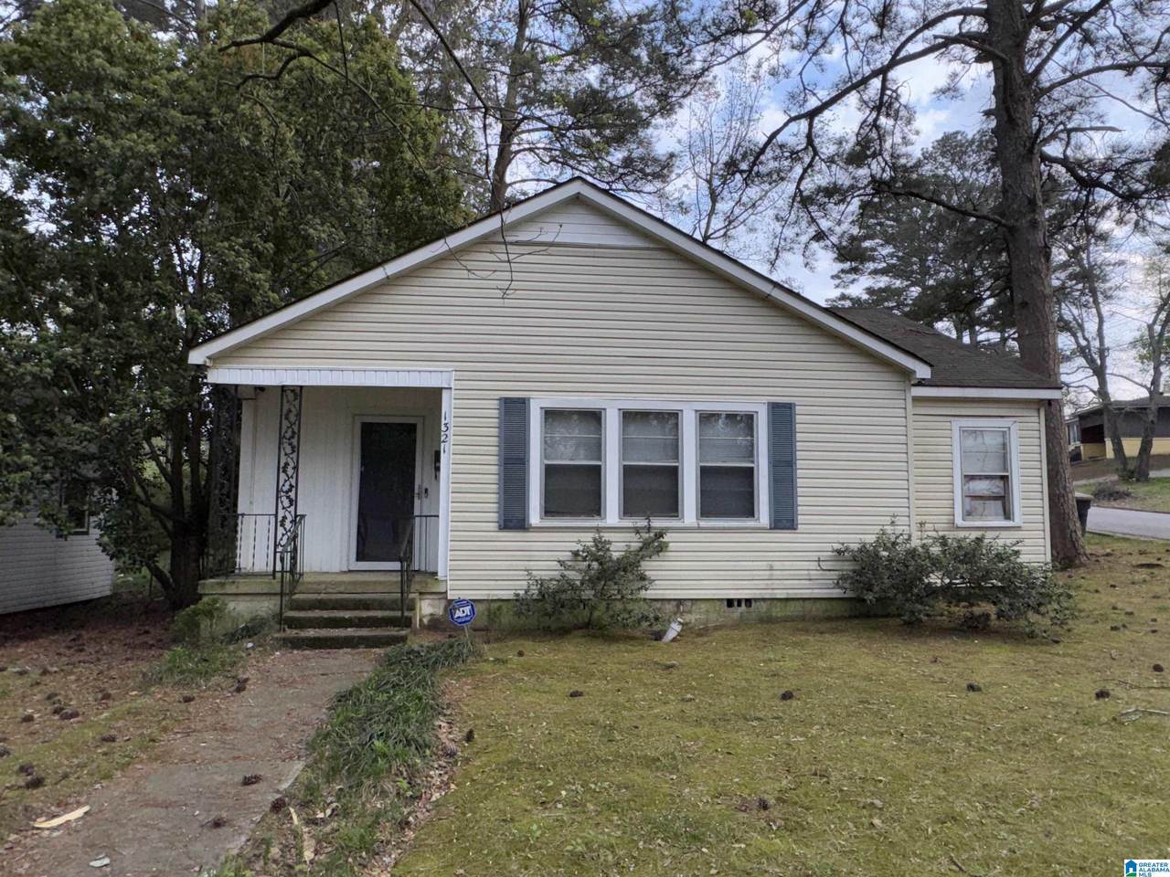 1321 Kentucky Avenue - Photo 1