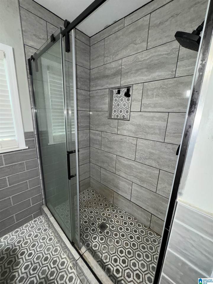 https://bt-photos.global.ssl.fastly.net/birmingham/1280_boomver_1_21448169-2.jpg