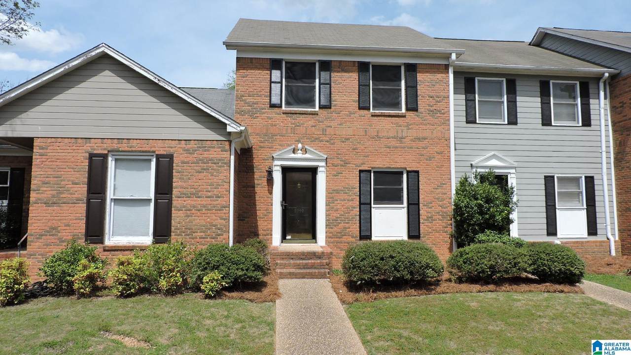 2202 Ascot Lane - Photo 1