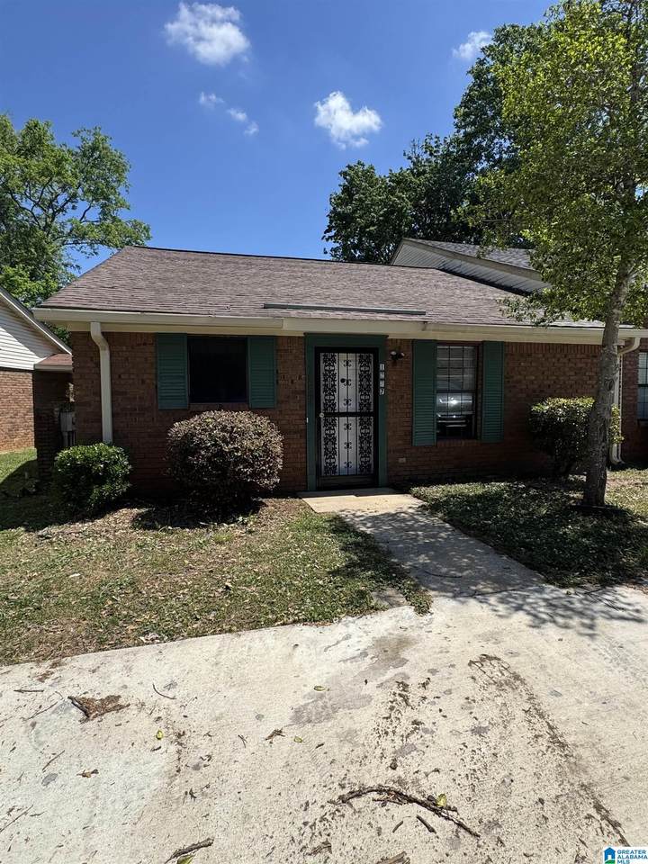 1227 Magnolia Place - Photo 1