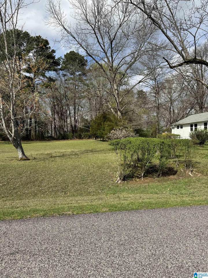 626 Kennedy Road - Photo 1