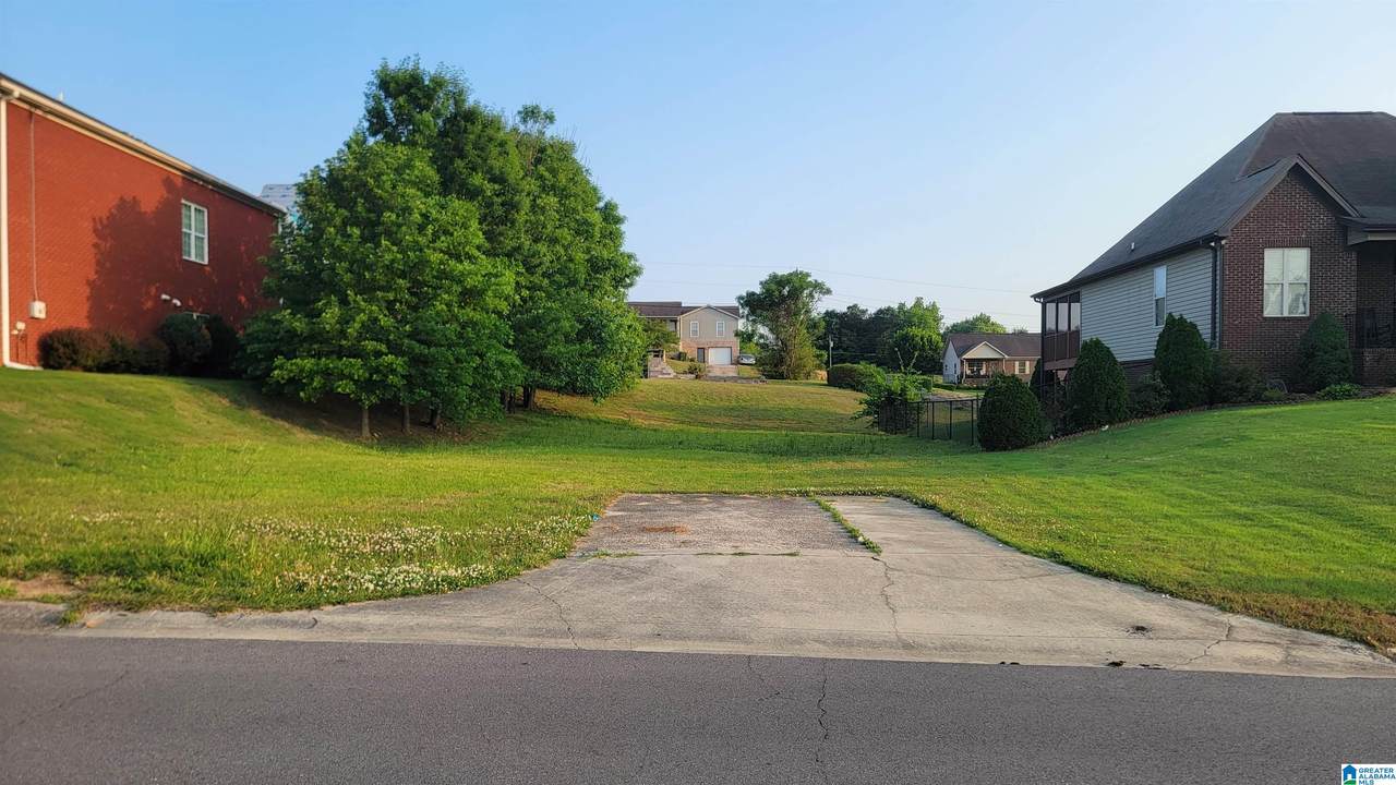 1531 Chevelle Street - Photo 1