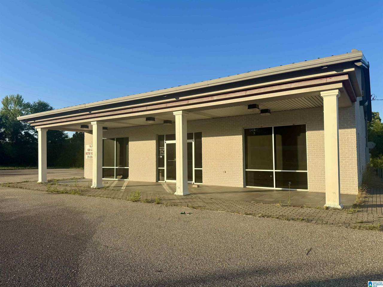 1674 7TH STREET - Photo 1
