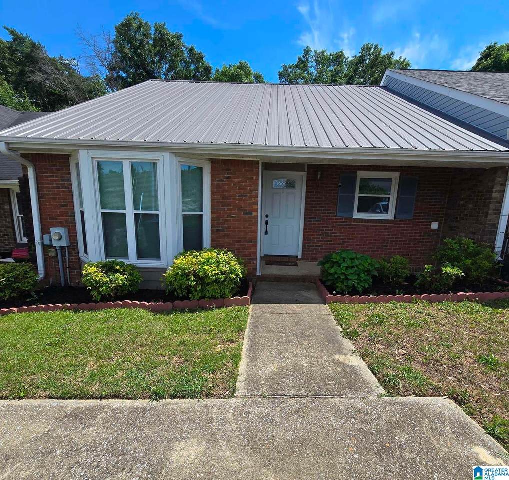 1121 King Arthur Court - Photo 1
