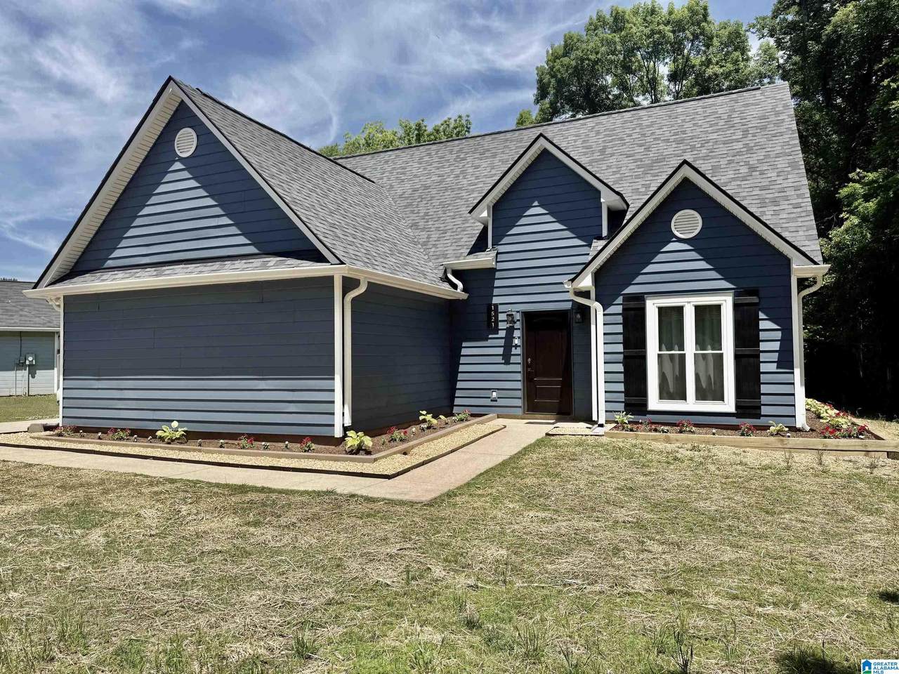 1521 Oliver Road - Photo 1