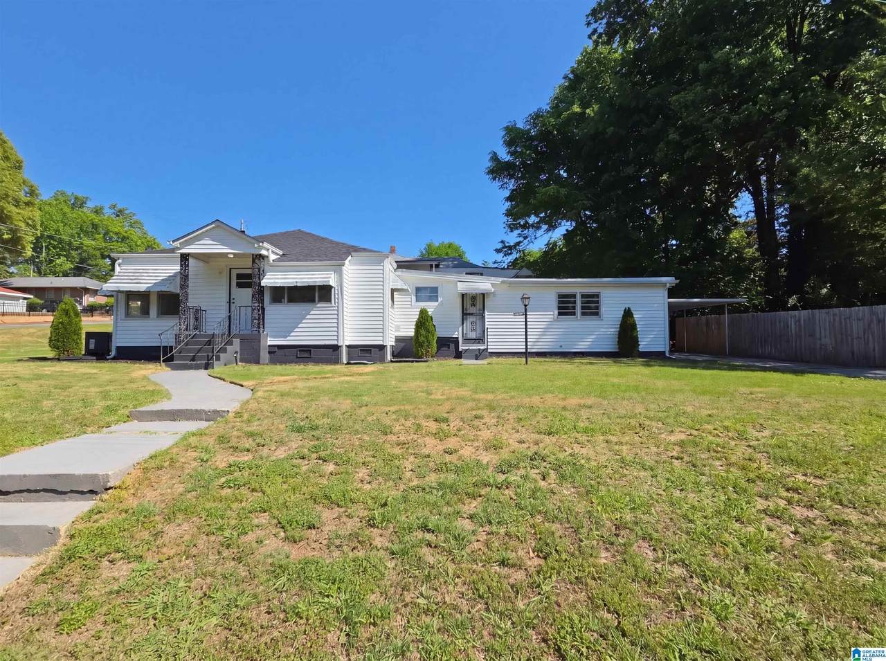 1401 9TH STREET - Photo 1