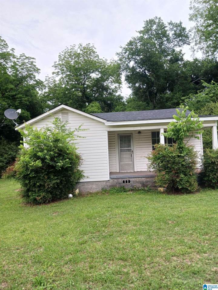 21 Holt Avenue - Photo 1